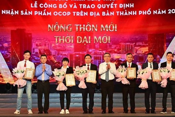 Công bố và trao quyết định công nhận sản phẩm OCOP trên địa bàn Thành phố Hồ Chí Minh năm 2023