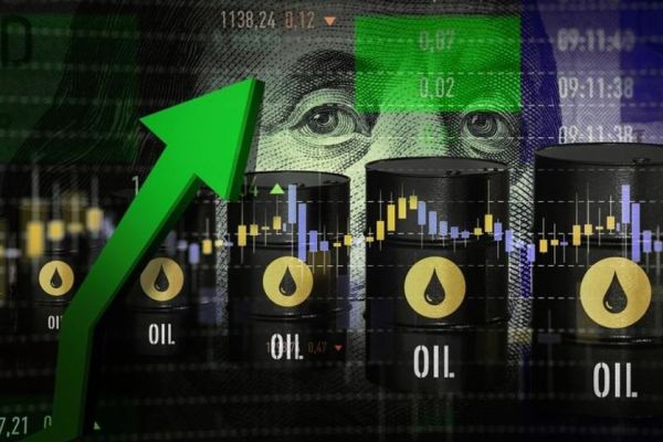 Thỏa thuận dùng dầu thúc đẩy đồng USD sắp đến 'ngày tàn'?
