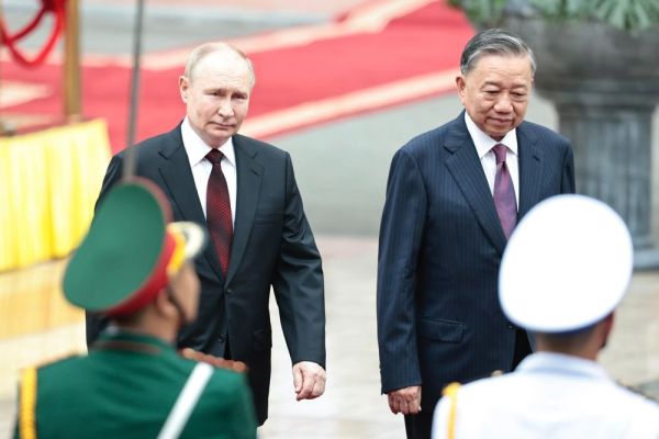 Tiêu điểm chuyến thăm Việt Nam của Tổng thống Nga Putin trên báo quốc tế