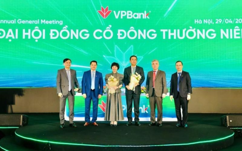 Đại hội đồng cổ đông VPBank bầu bổ sung 2 thành viên Hội đồng quản trị